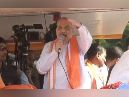 Karnataka: Amit Shah holds roadshow in Haveri, urges people to vote for double-engine government | Karnataka: Amit Shah holds roadshow in Haveri, urges people to vote for double-engine government Karnataka: Amit Shah holds roadshow in Haveri, urges people to vote for double-engine government | Karnataka: Amit Shah holds roadshow in Haveri, urges people to vote for double-engine government